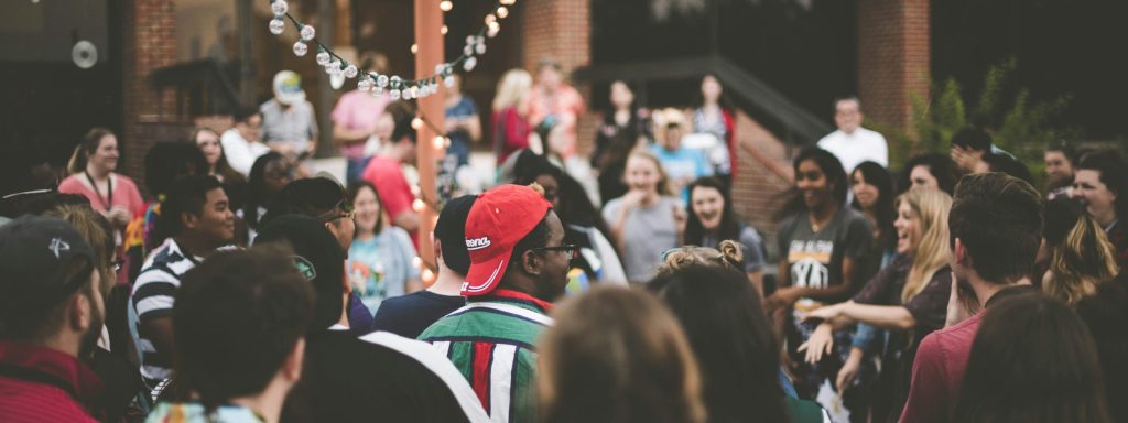 samantha-gades-fIHozNWfcvs-unsplash